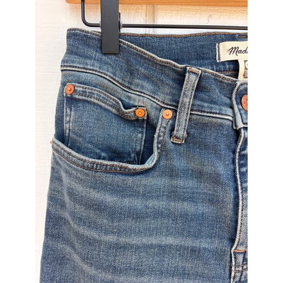 NWT Madewell Women's Mid-Rise Kick Out Blue Jeans, Size 27 (4) - Picture 6 of 6